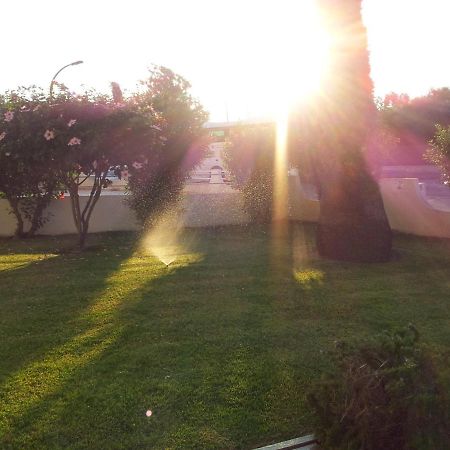 Tamatramas Bed & Breakfast Albufeira Luaran gambar